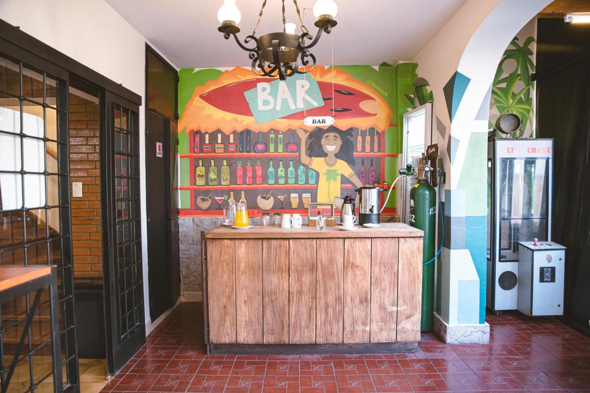 Fuxia House Hostel Mendoza Eksteriør bilde